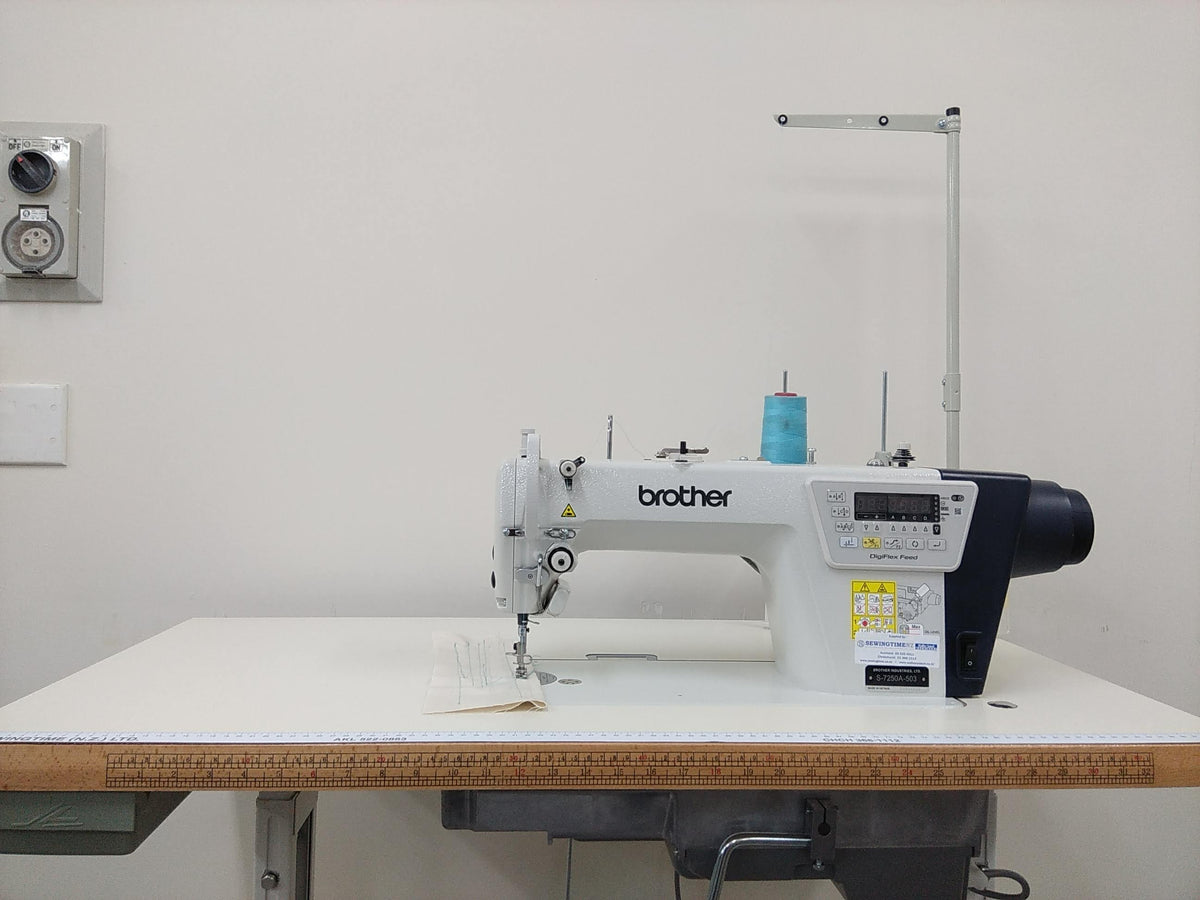 Plain Sewing Machine Hemming Foot